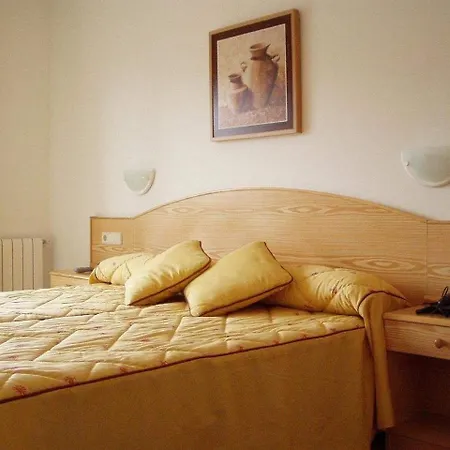 Playa Mar Cachadinas 招待所 3*