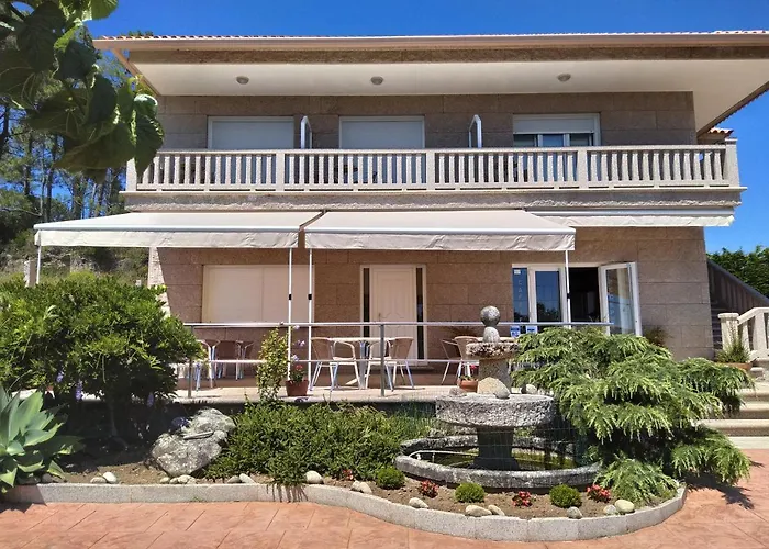 Playa Mar Cachadinas Πανσιόν 3*