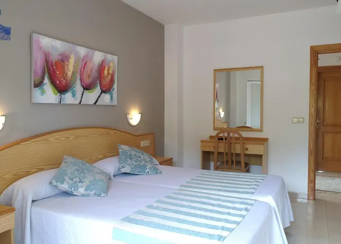 Playa Mar Cachadinas Πανσιόν 3*